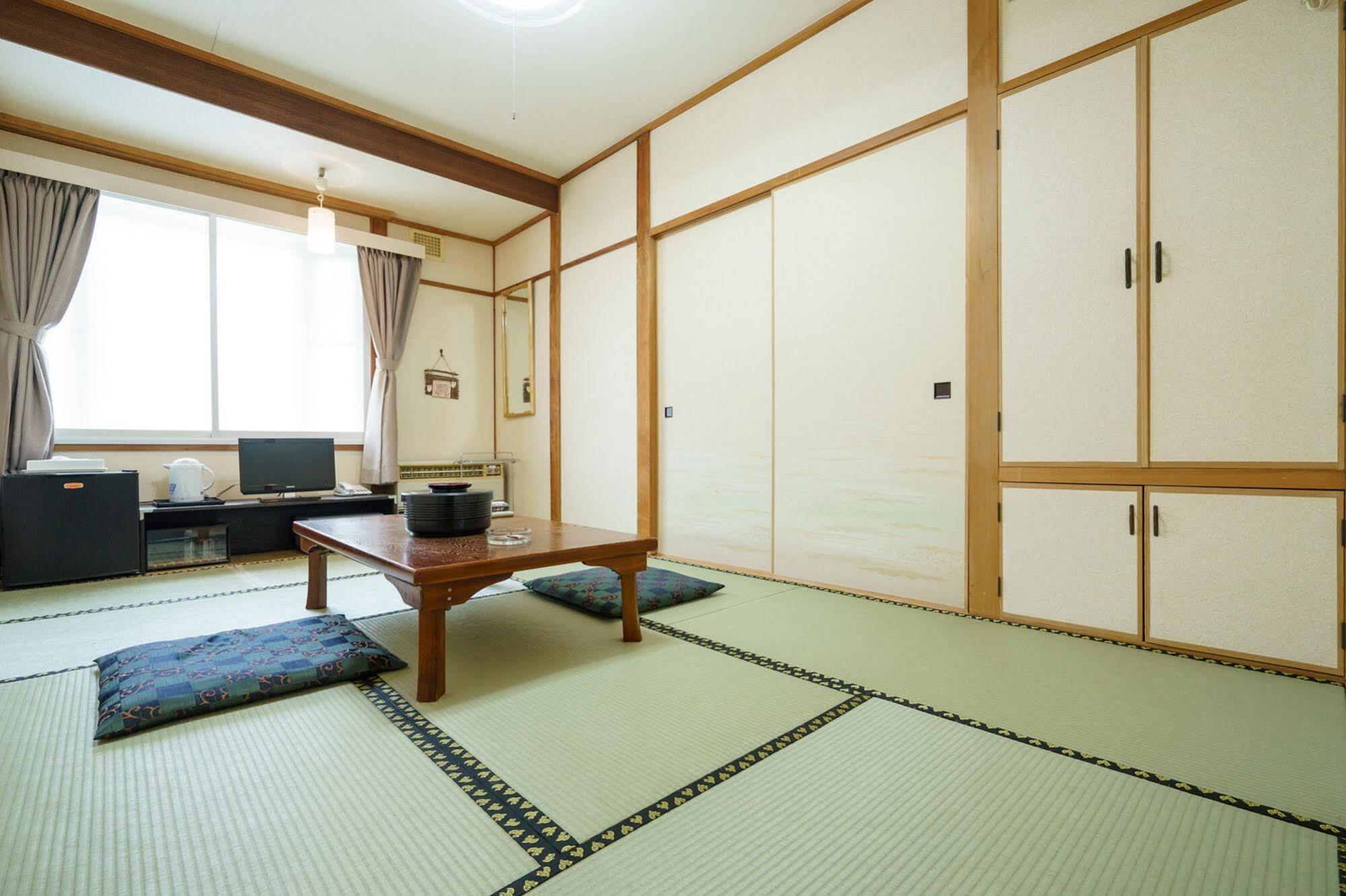 Touakarino Yado Rausu Daiichi Hotel Exterior foto